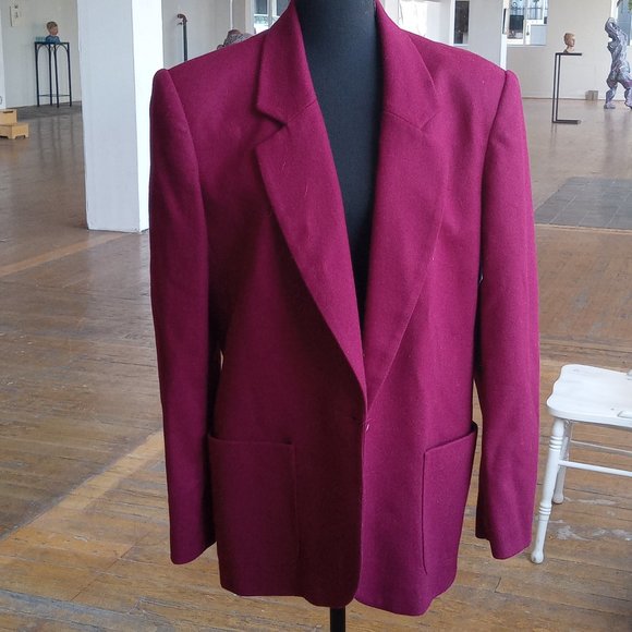 Koret Jackets & Blazers - Koret burgundy wine, 100% wool vintage blazer